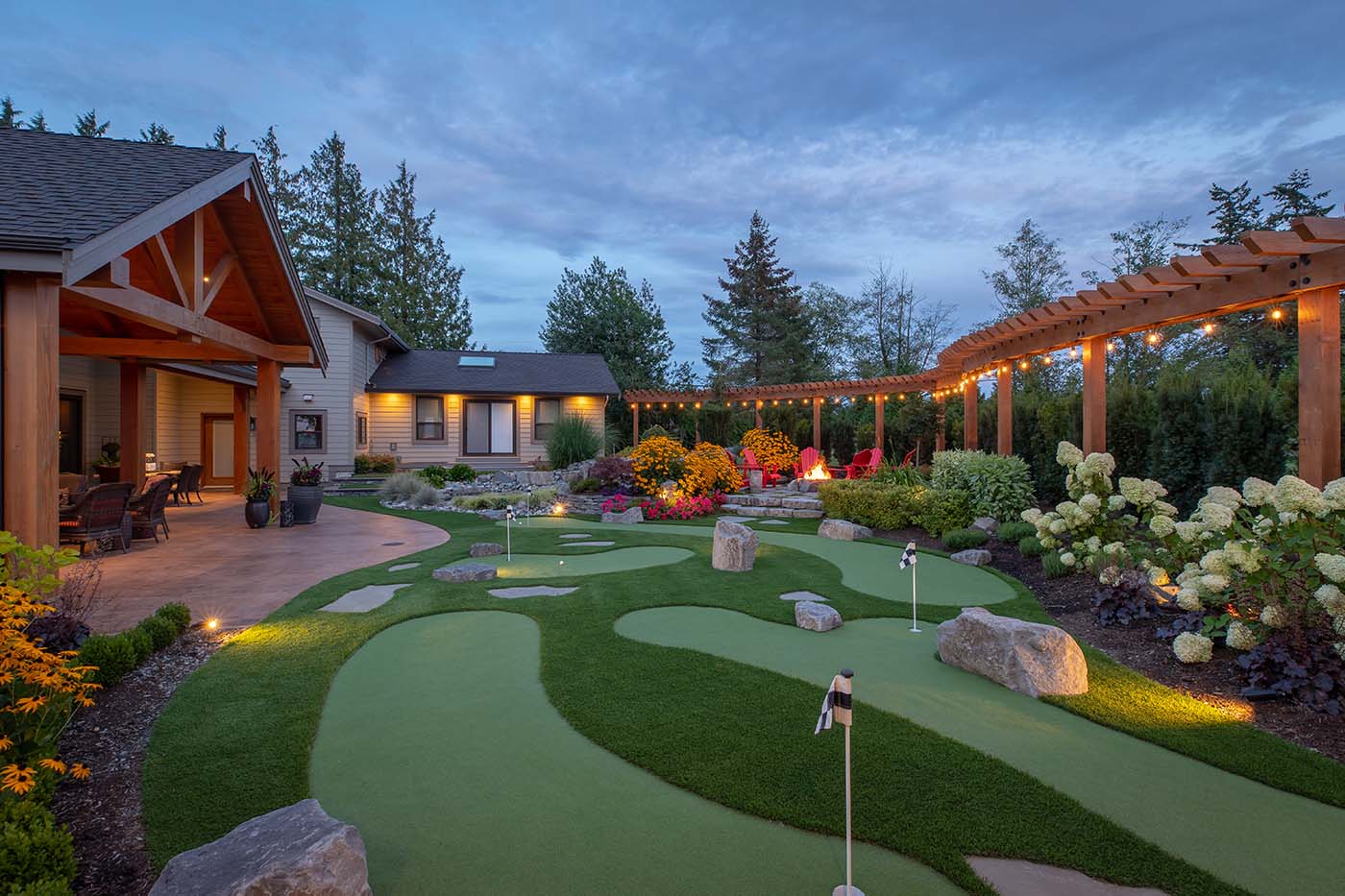 backyard mini putt